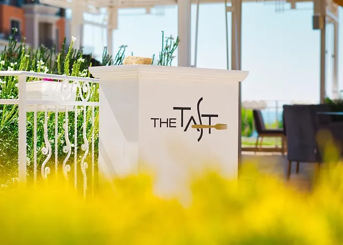 Hotel Premier Club - Full Board 4*