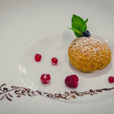 بريمير فورت كلوب - مع 3 وجبات فندق