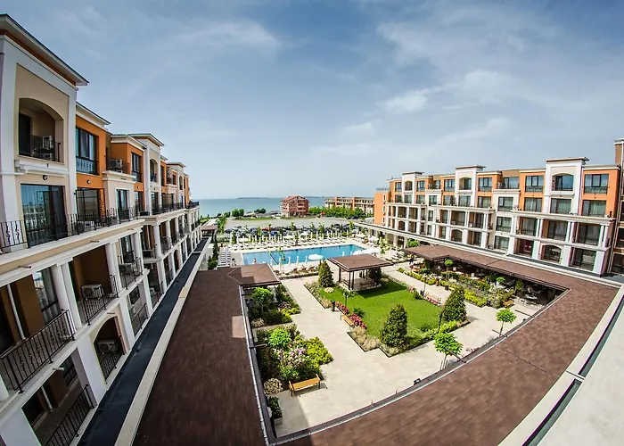 Premier Club - Full Board Hotel