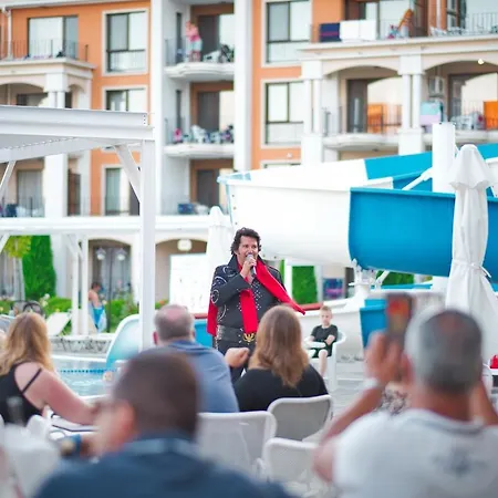 ホテル Premier Club - Full Board