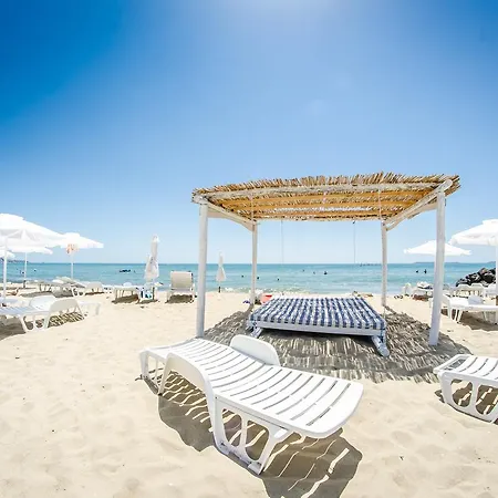 Premier Club - Full Board 호텔 4*