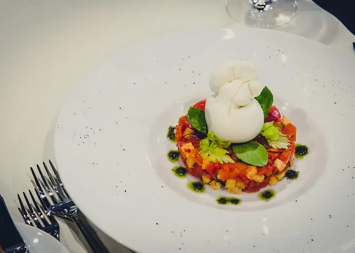 премиер форт клуб - пълен Хотел 4*