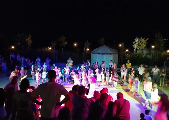 премиер форт клуб - пълен Хотел